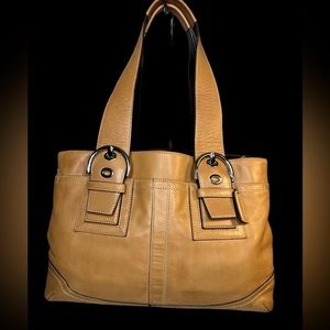 EUC Coach Camel Soho Burnished Leather Bag